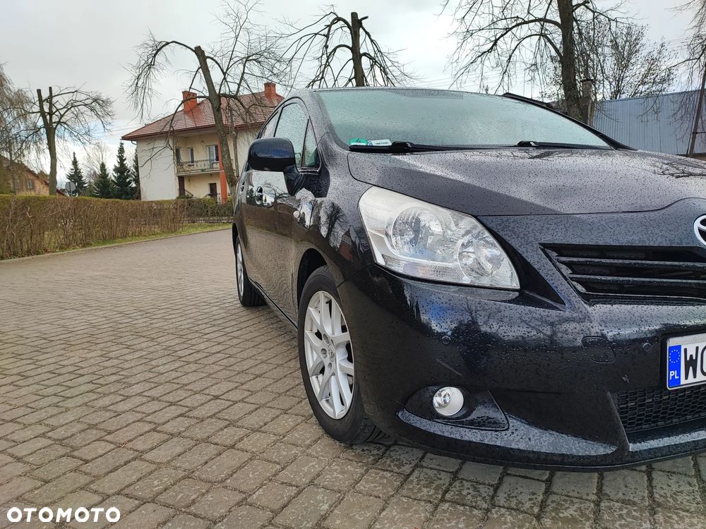 Toyota Verso 2.0 D-4D Sol - 11