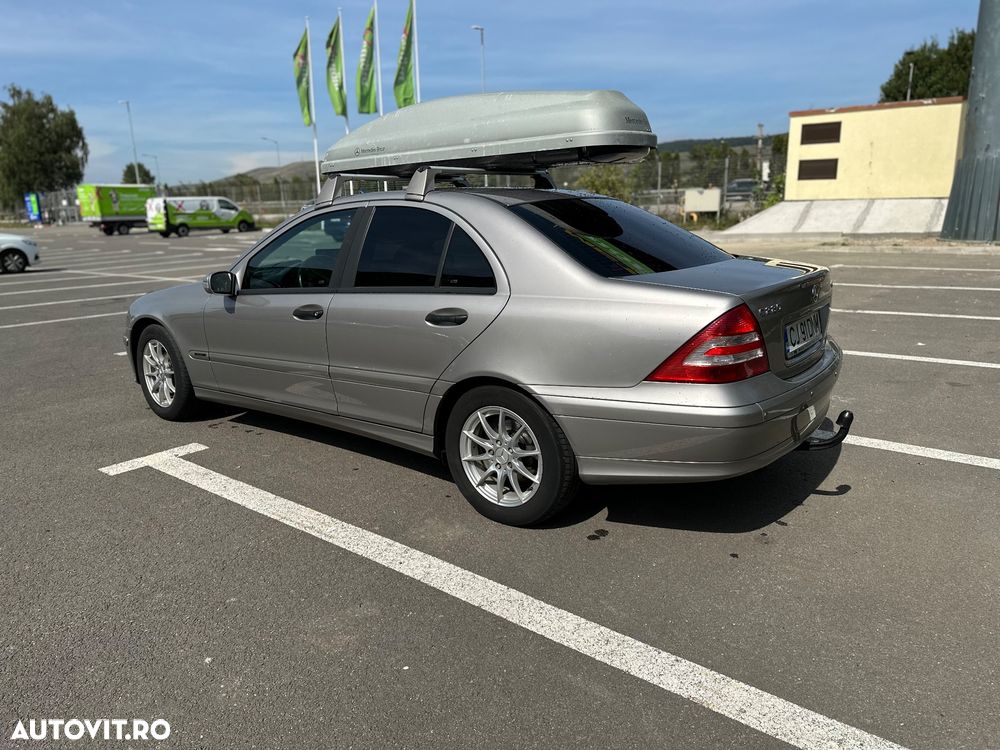 Mercedes-Benz C 220 CDI - 4
