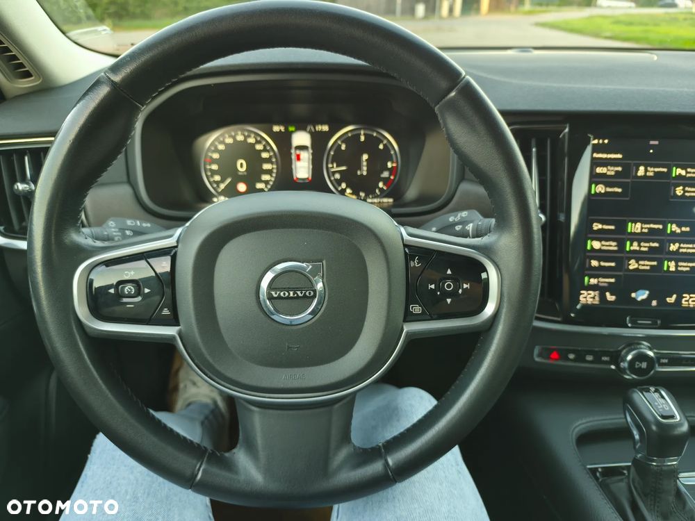 Volvo V90 Cross Country D4 AWD Geartronic Pro - 27