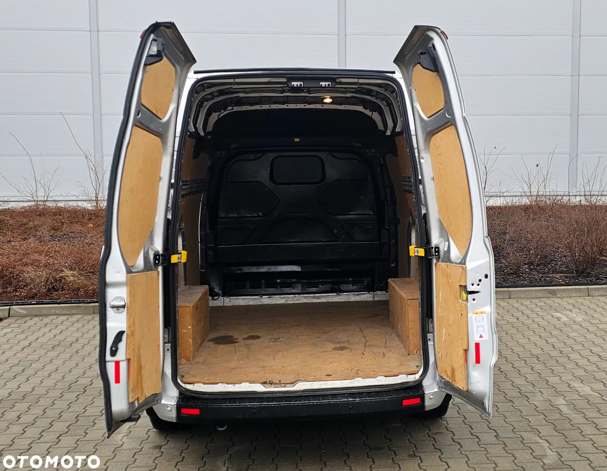 Ford TRANSIT CUSTOM - 7