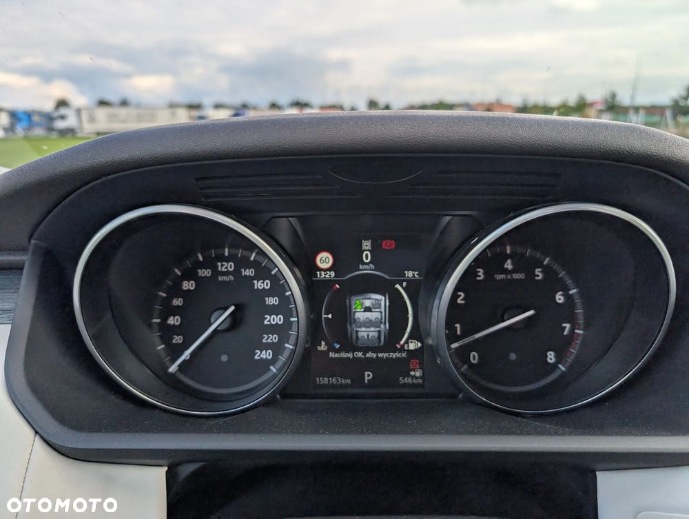 Land Rover Discovery 3.0 Si6 HSE - 12