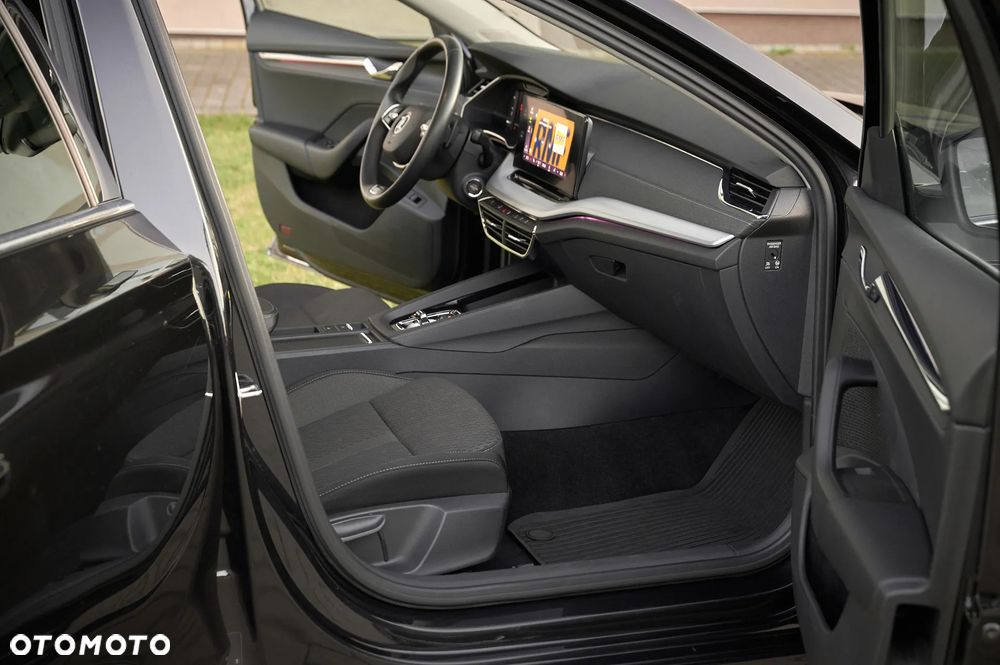 Skoda Octavia 2.0 TDI Style DSG - 29