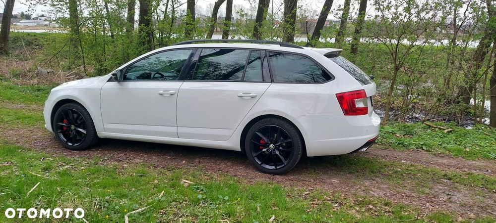 Skoda Octavia 2.0 TSI RS - 6
