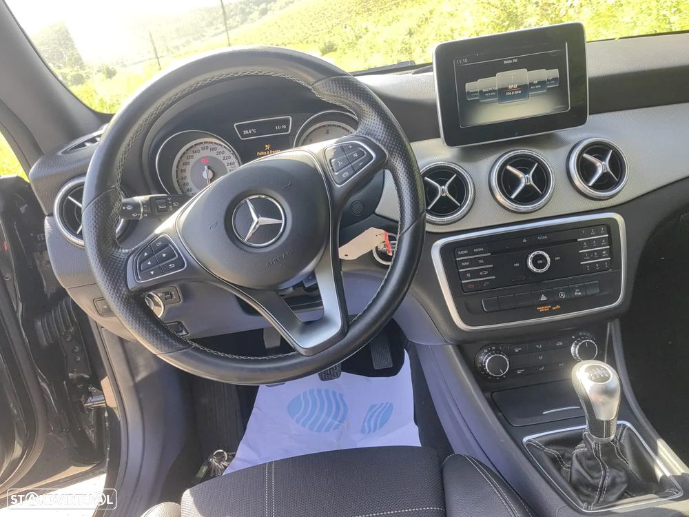 Mercedes-Benz CLA 180 d BlueEFFICIENCY Edition - 7