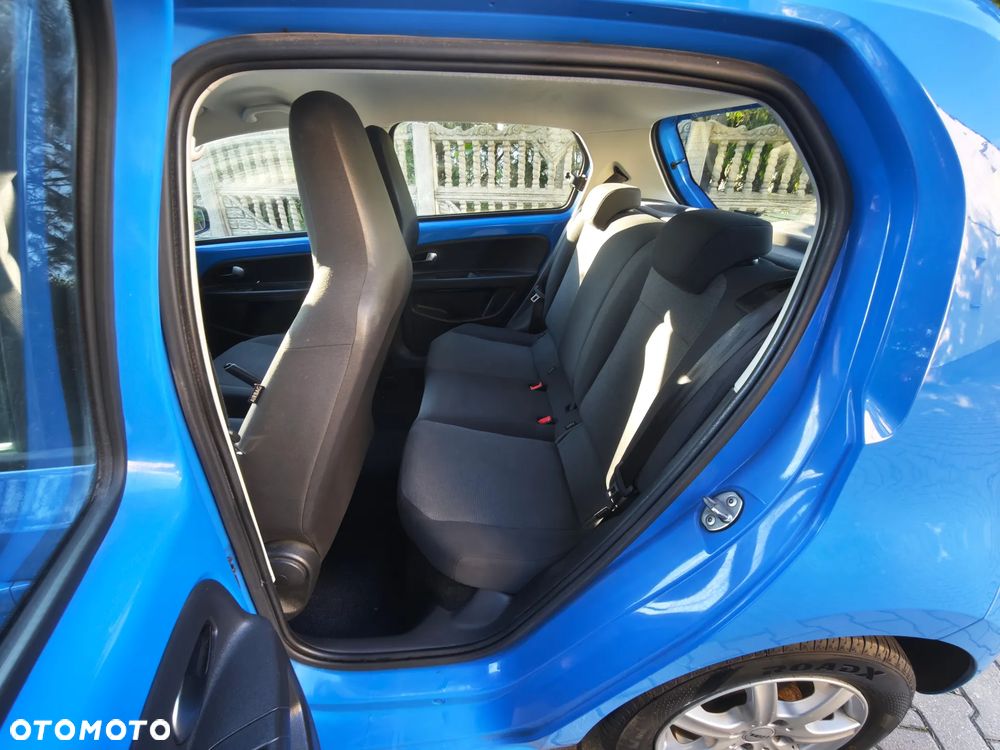 Volkswagen up! BlueMotion Technology cup - 17