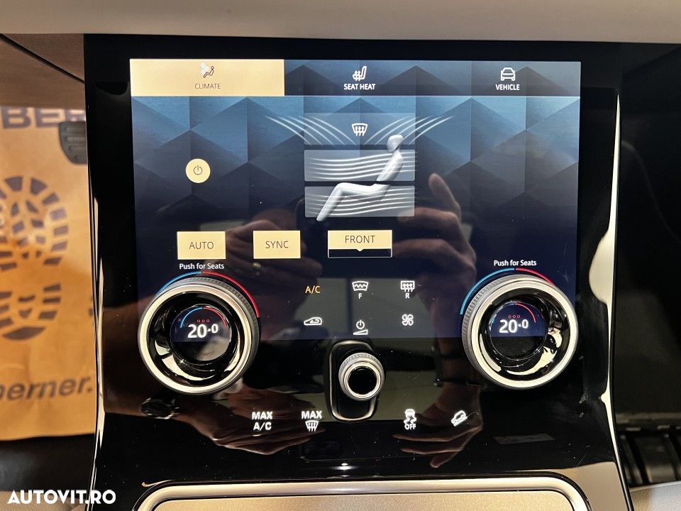 Land Rover Range Rover Evoque - 23