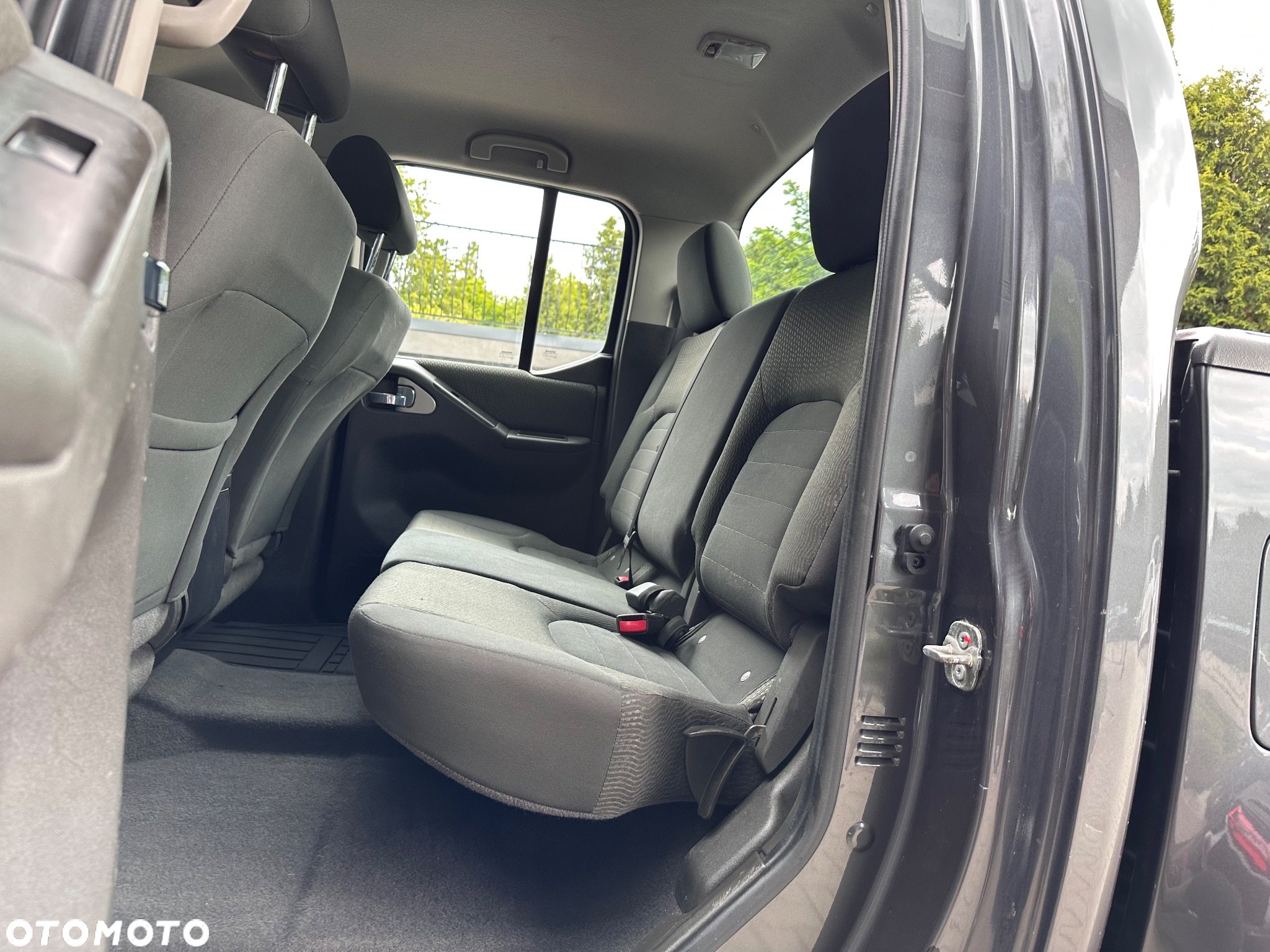 Nissan Navara 2.5 D XE Long - 14