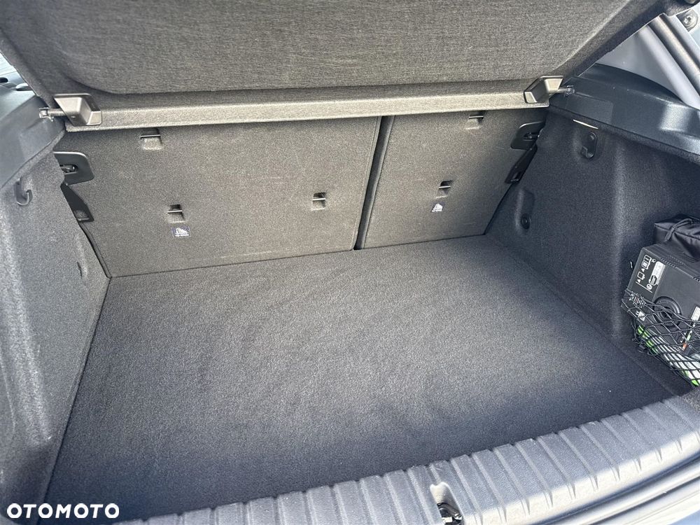 BMW Seria 1 118i - 17