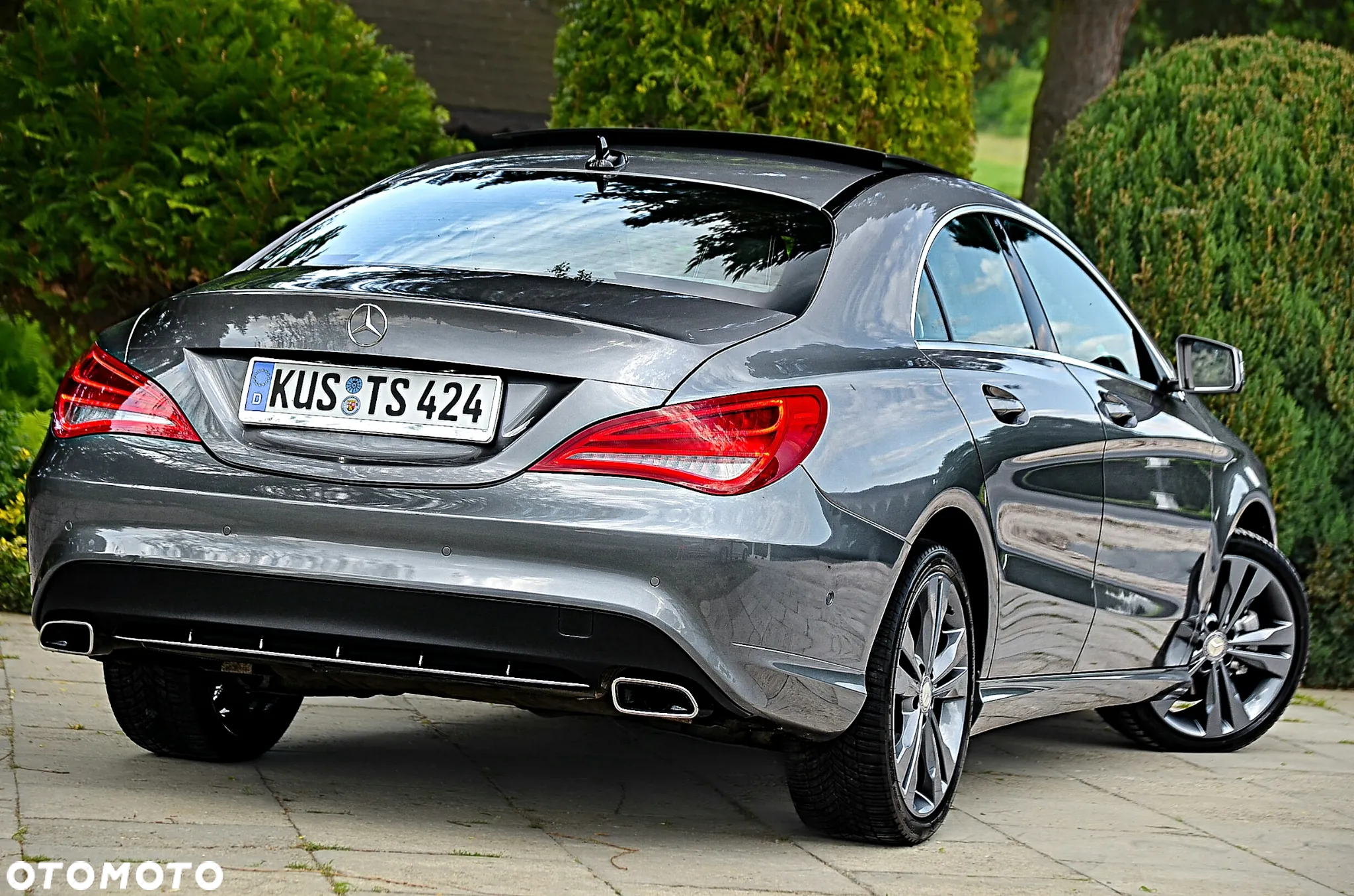 Mercedes-Benz CLA 200 7G-DCT Urban - 4