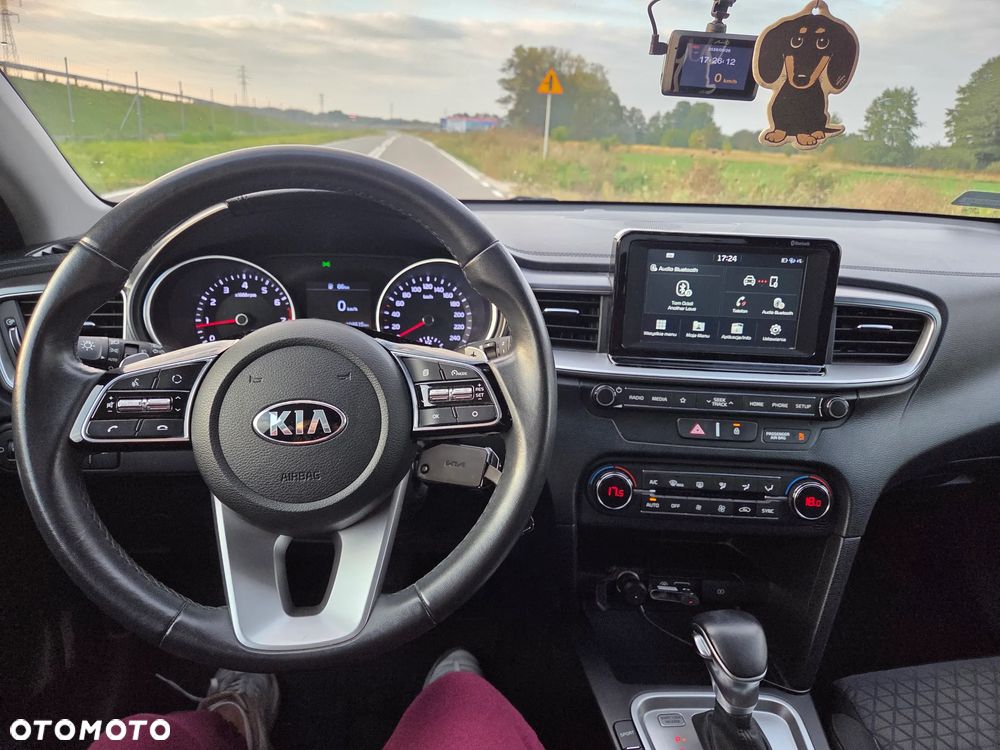 Kia Ceed 1.4 T-GDI M DCT - 13