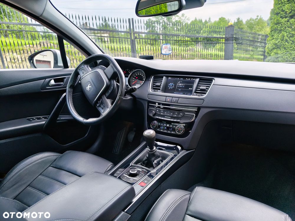 Peugeot 508 HDi FAP 165 Allure - 26