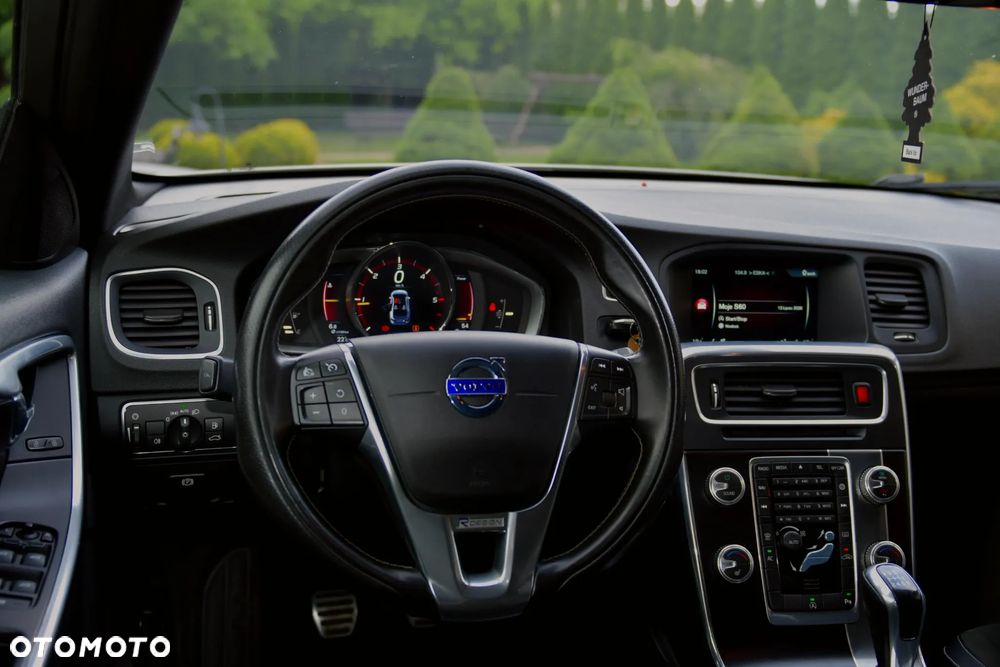 Volvo S60 D3 Drive-E R-Design Momentum - 22