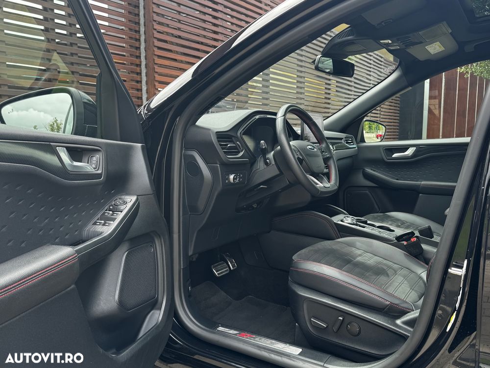 Ford Kuga - 17