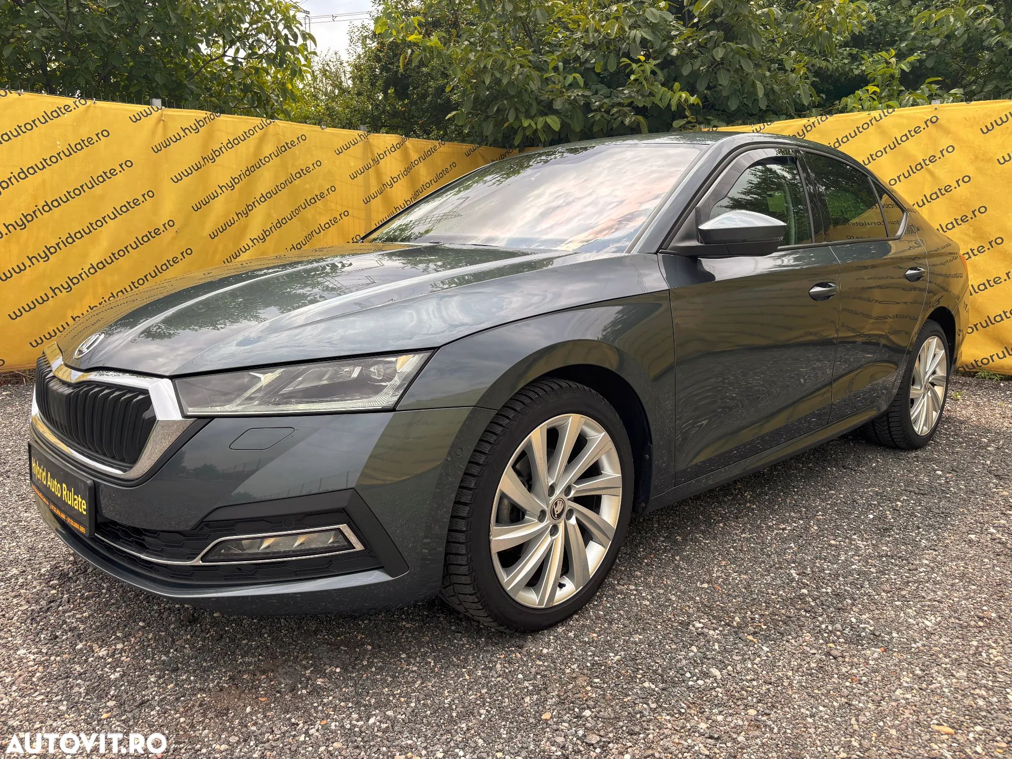 Skoda Octavia 2.0 TDI DSG Style - 1