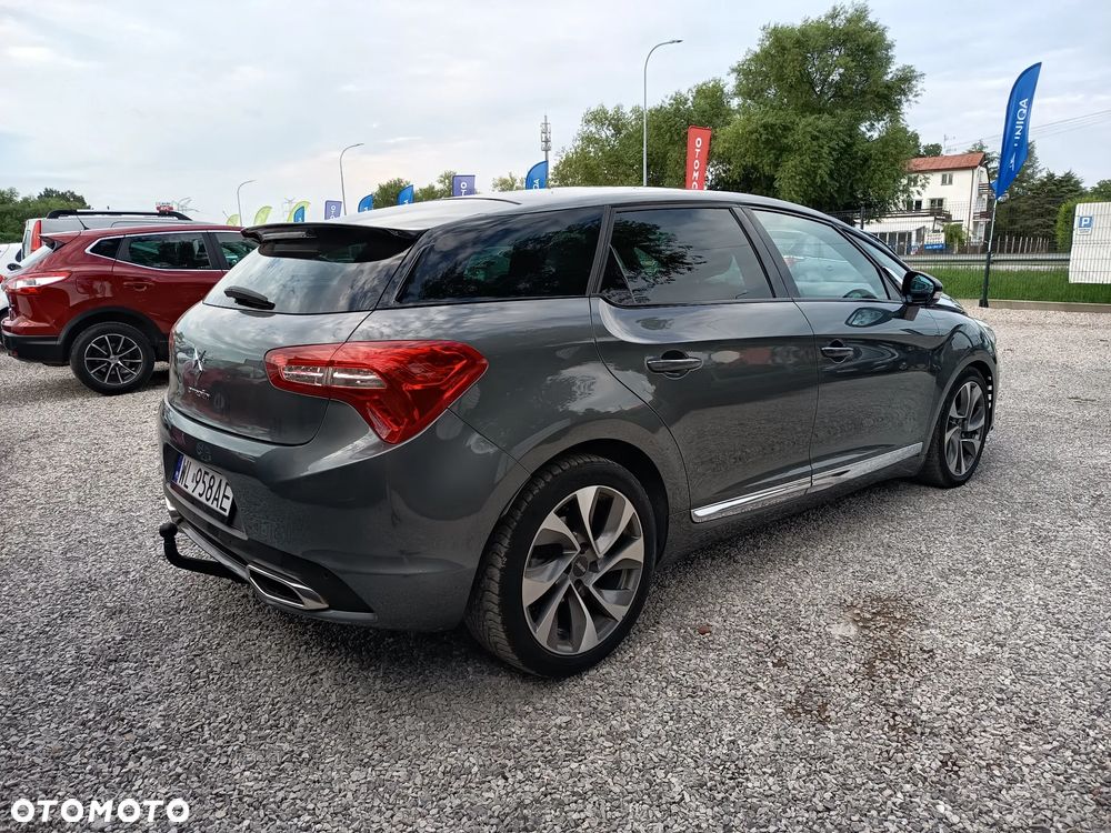 Citroën DS5 HDi 165 SoChic - 15