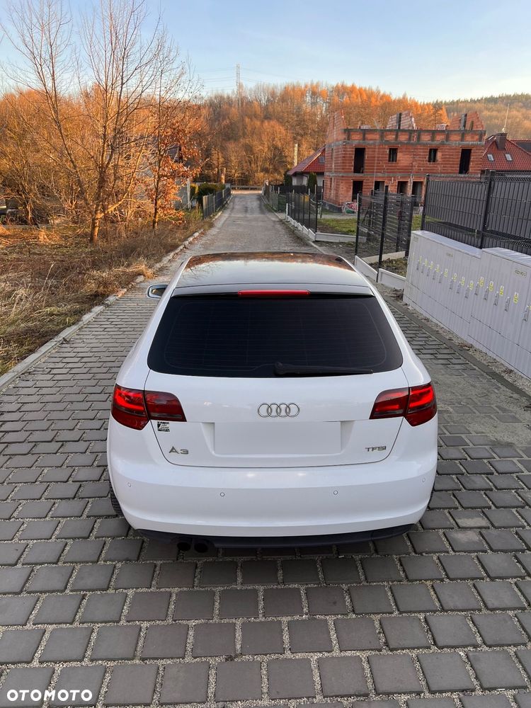 Audi A3 Sportback 1.8 TFSI Attraction S tronic - 7