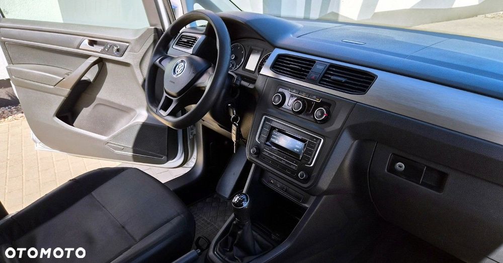 Volkswagen Caddy - 27