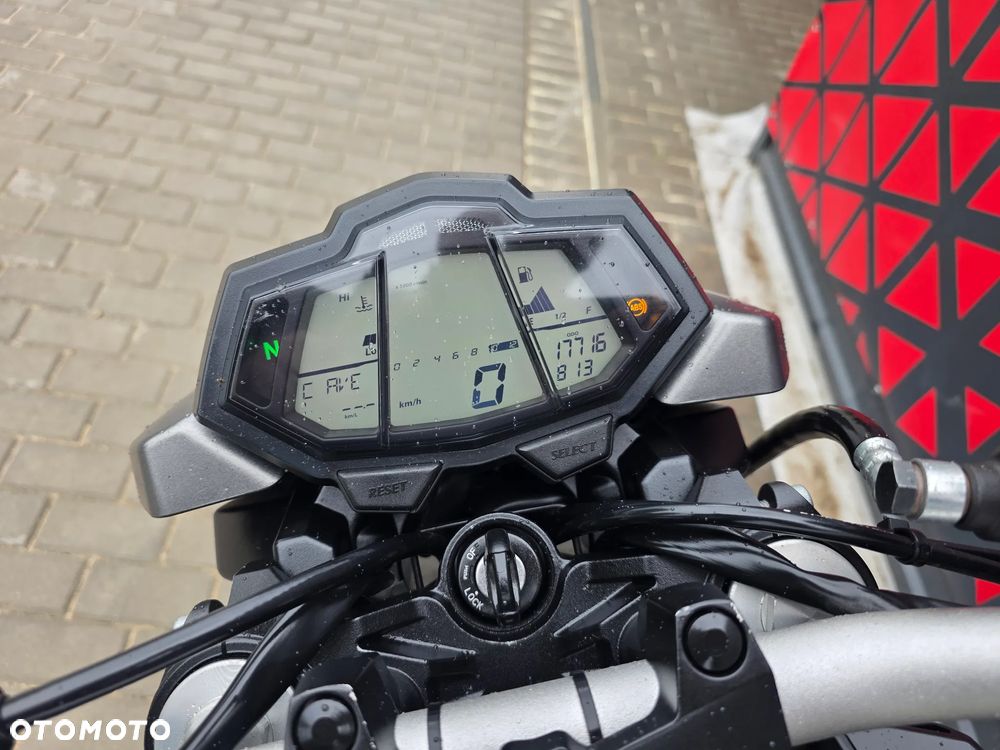 Yamaha MT - 18