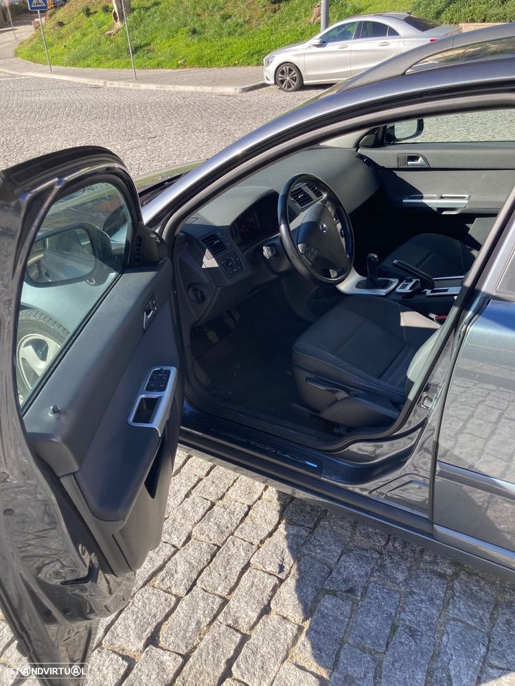 Volvo V50 1.6 D Drive Momentum Start/Stop - 9