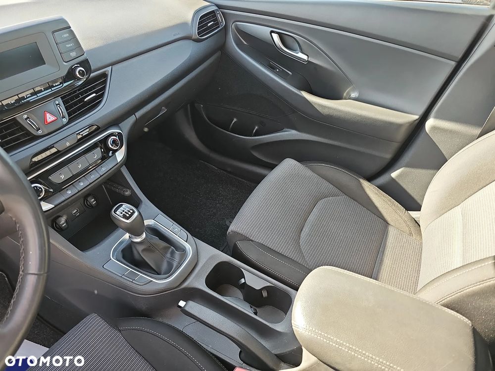 Hyundai i30 1.0 T-GDI Modern - 17