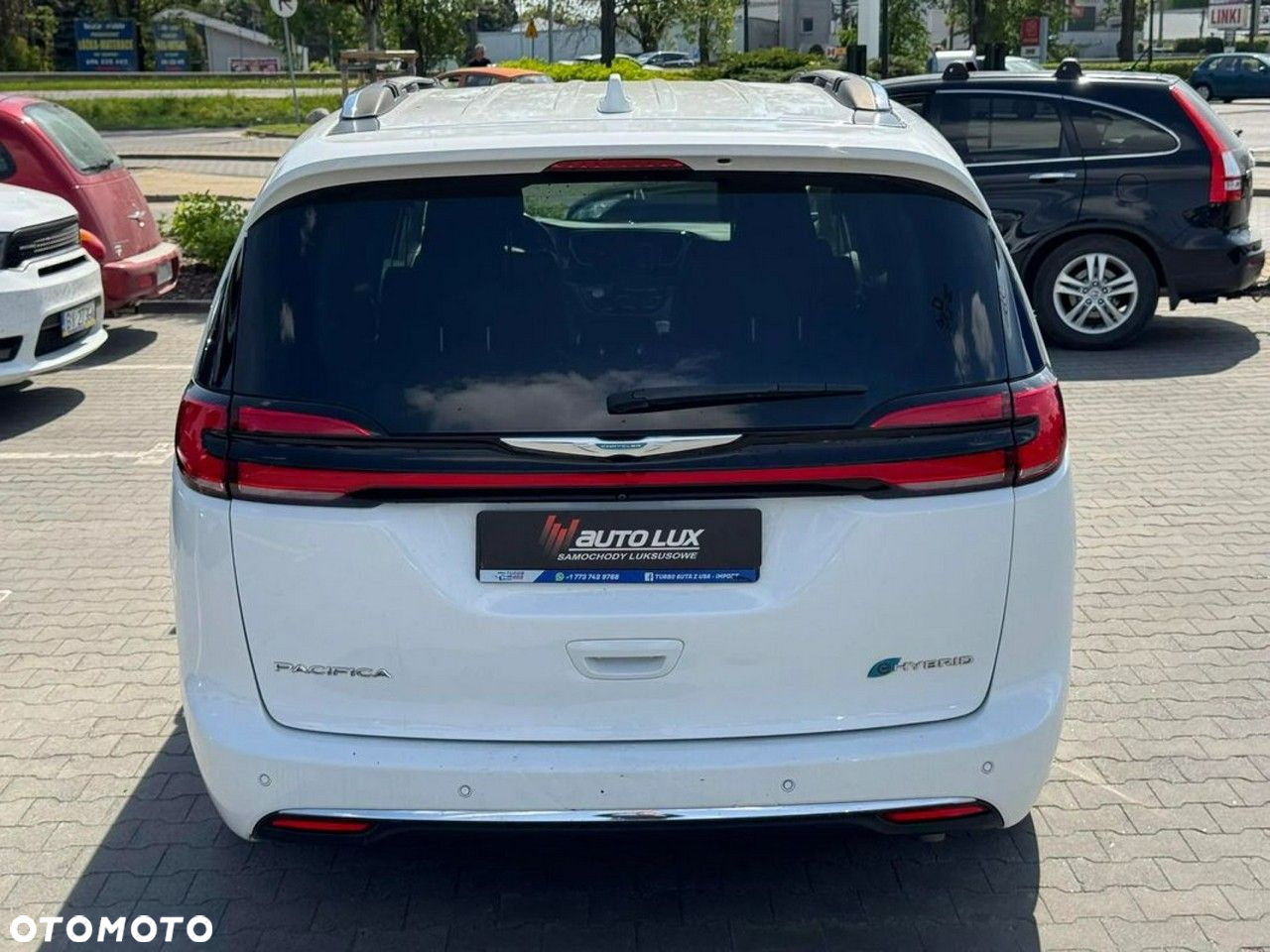 Chrysler Pacifica - 19