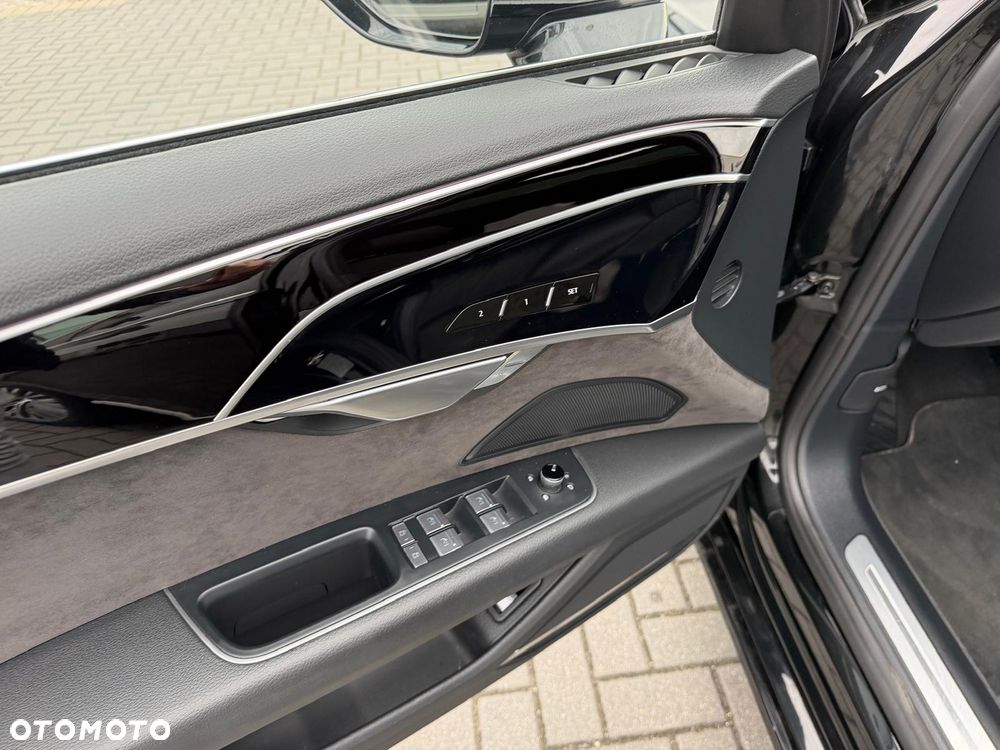 Audi A8 55 TFSI mHEV Quattro Tiptr - 26