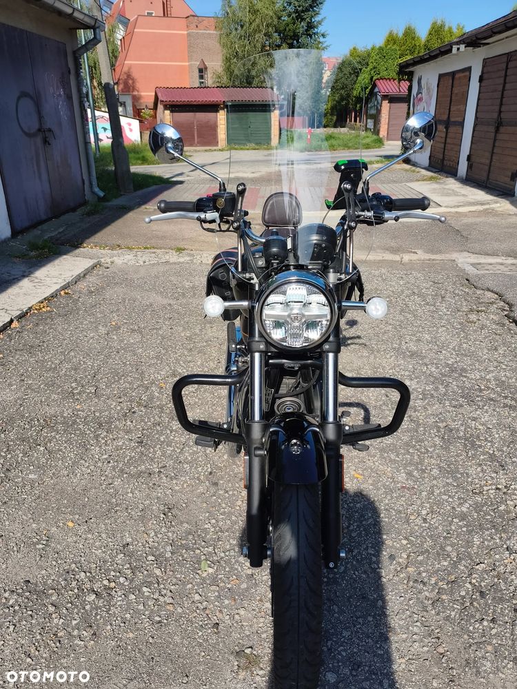 Royal Enfield Meteor - 2
