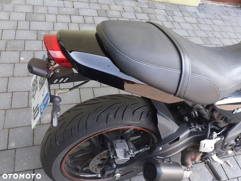 Kawasaki Z 650 RS - 27