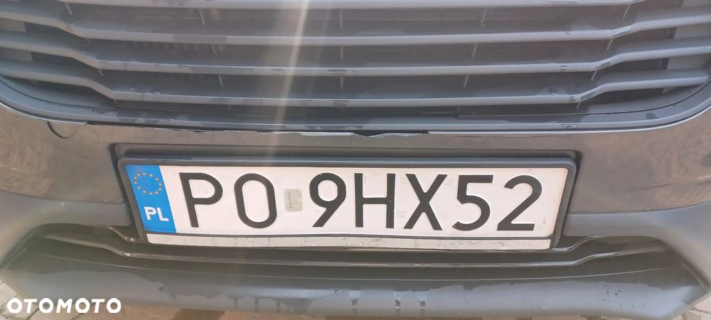 Ford Transit Courier - 17