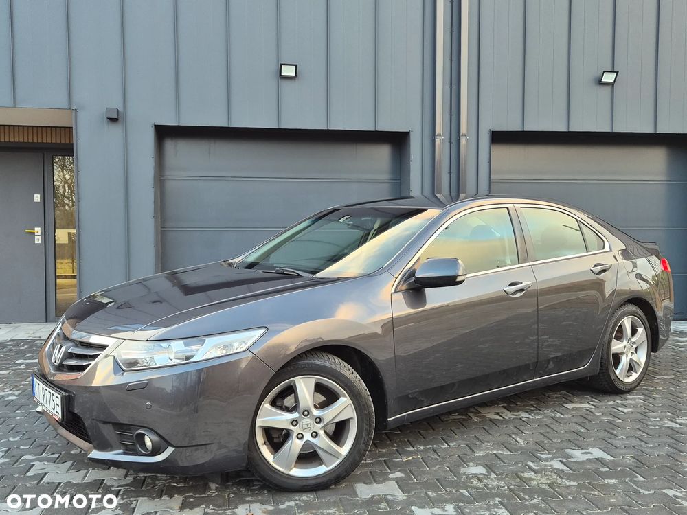 Honda Accord 2.0 Executive - 30