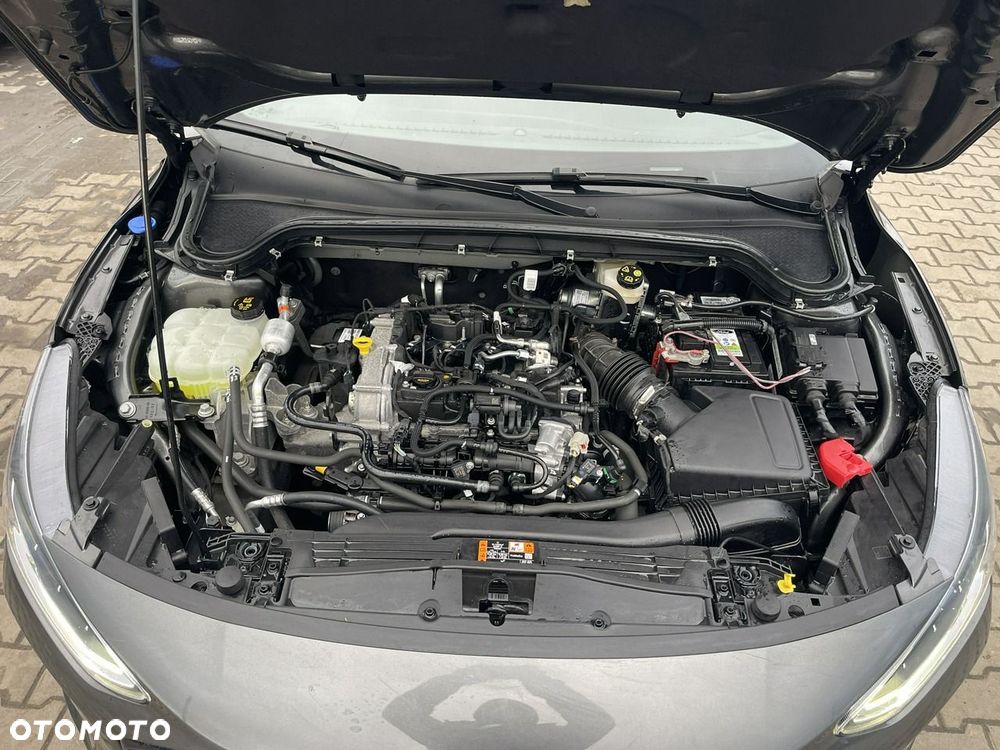 Ford Focus 1.0 EcoBoost Hybrid ST-LINE - 15