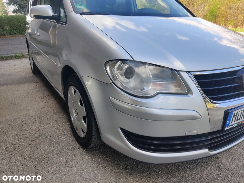 Volkswagen Touran 1.6 Freestyle - 10