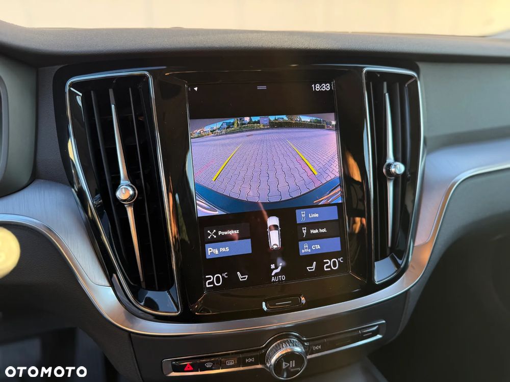 Volvo V60 B4 D Geartronic Momentum - 27