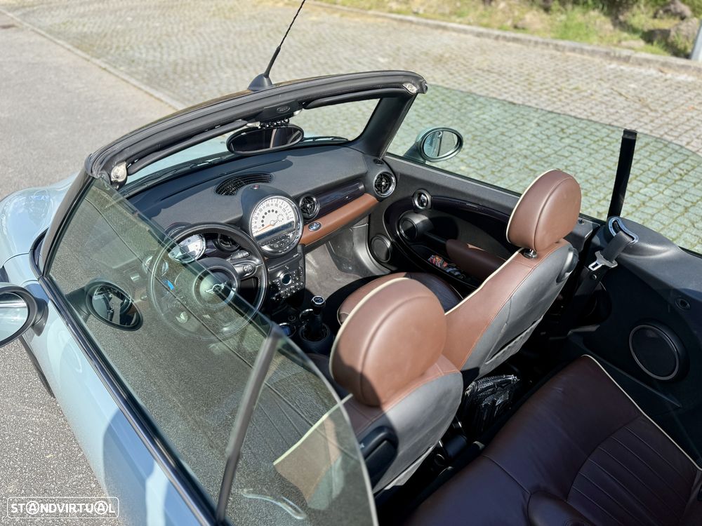 MINI Cabrio Cooper D - 17
