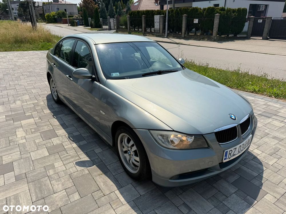 BMW Seria 3 - 26