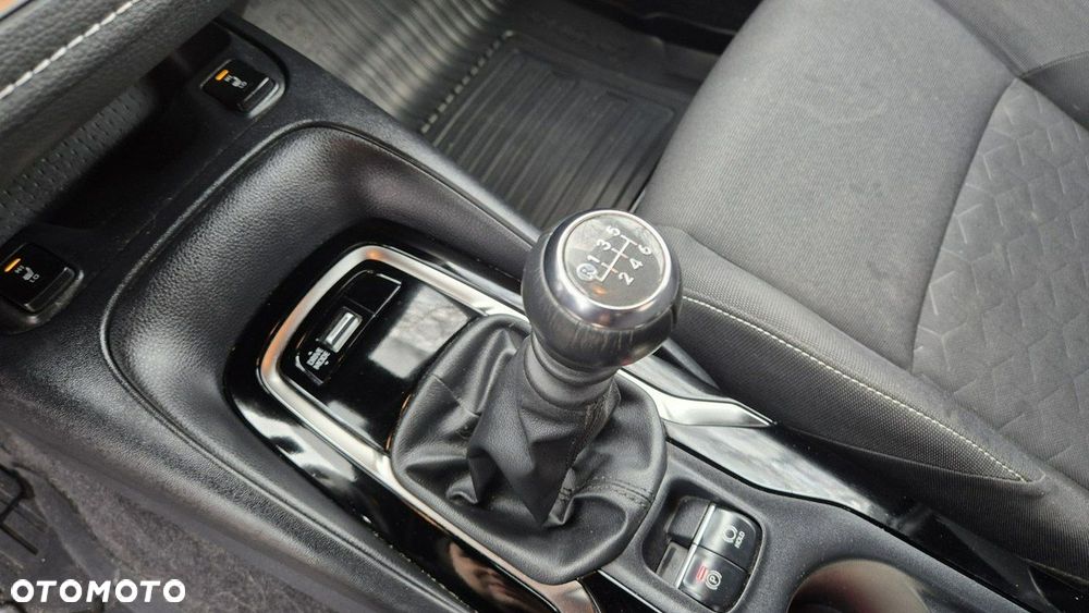 Toyota Corolla - 19