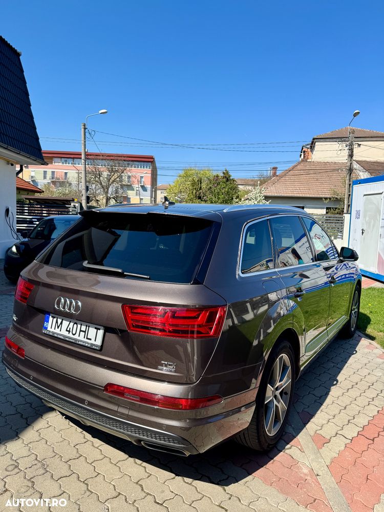 Audi Q7 - 4