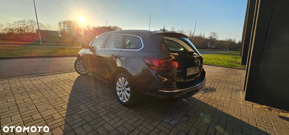 Opel Astra 1.4 T Cosmo EU6 - 7