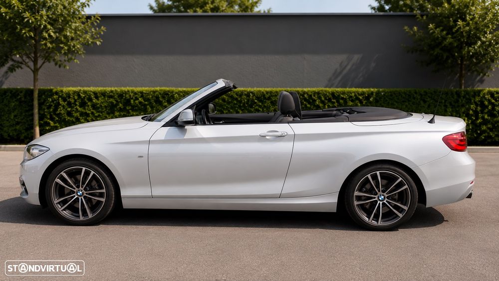 BMW 218 i Cabrio Line Sport Auto - 5