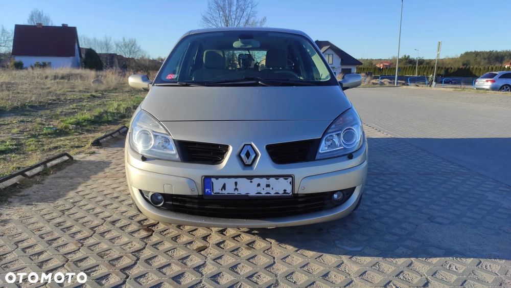 Renault Scenic 2.0 dCi Expression - 5