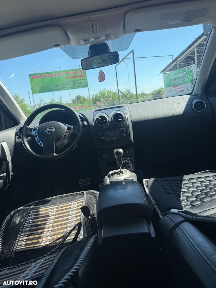 Nissan Qashqai - 11