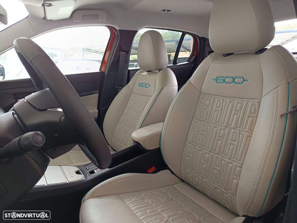 Fiat 600e 54 kWh La Prima - 37