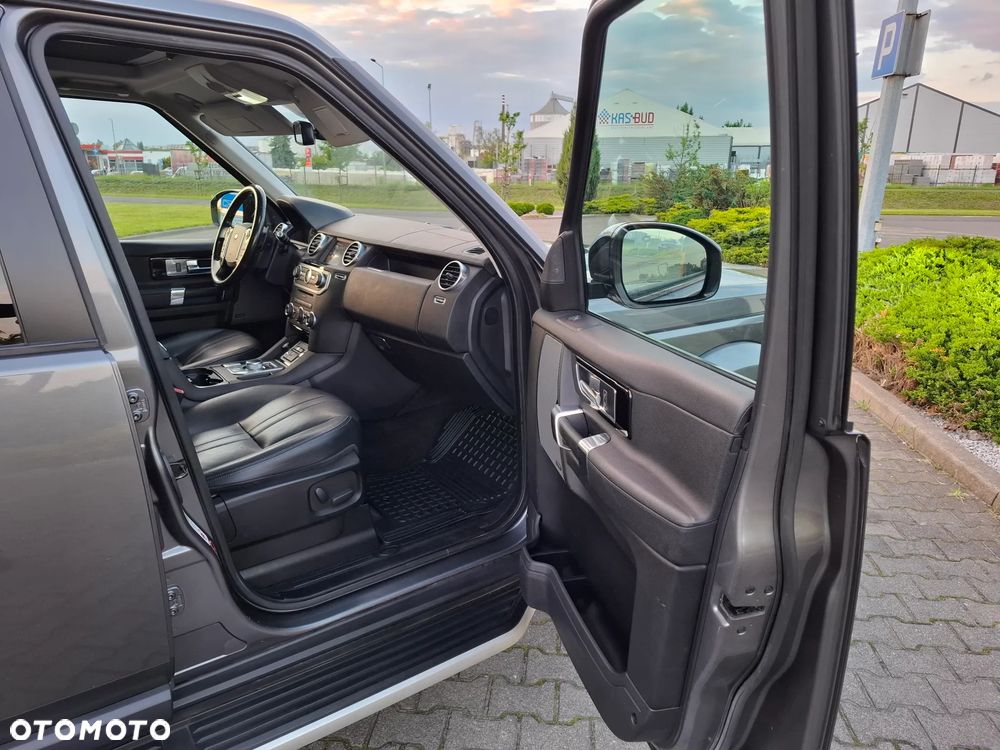 Land Rover Discovery 3.0 V6 SC HSE - 16