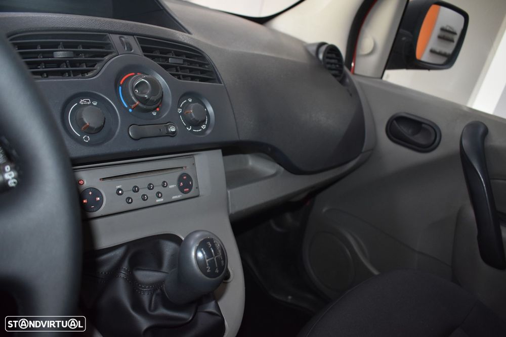 Renault Kangoo 1.5 dCi C. Grande Volume - 30