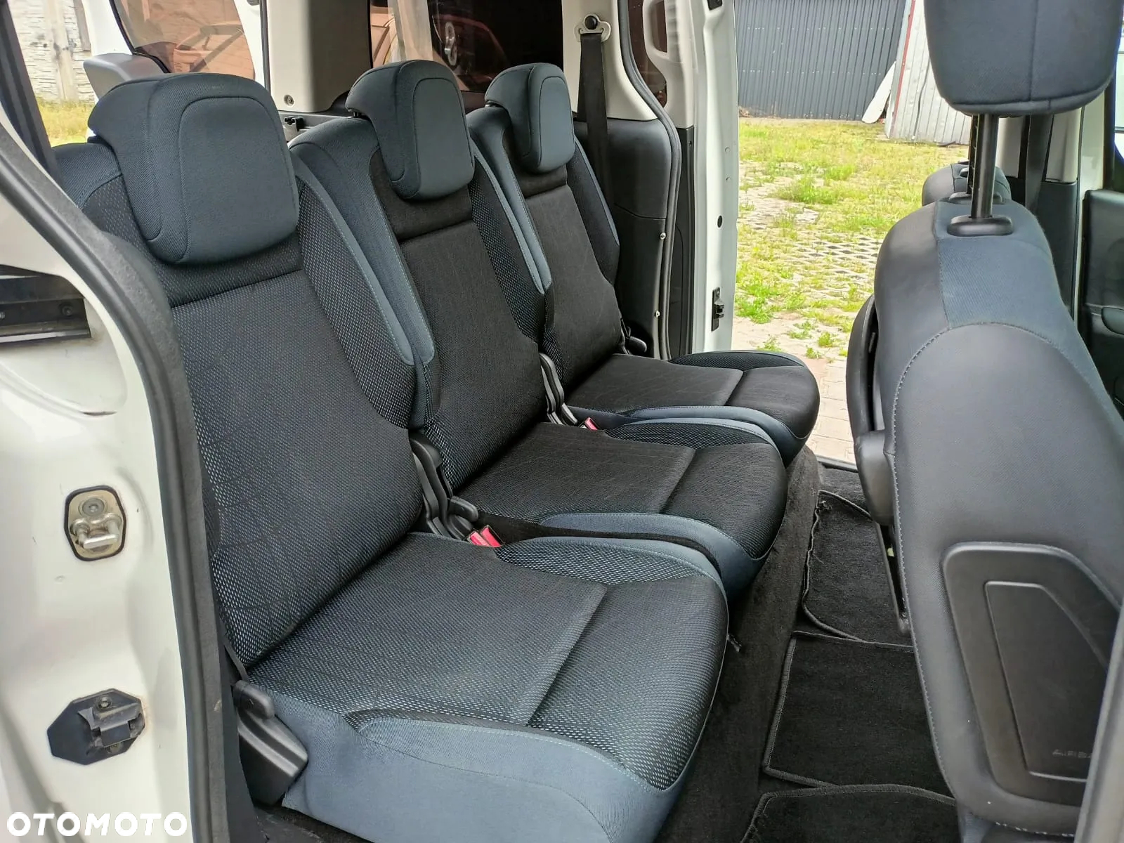 Peugeot Partner Tepee HDi FAP 110 Family - 13