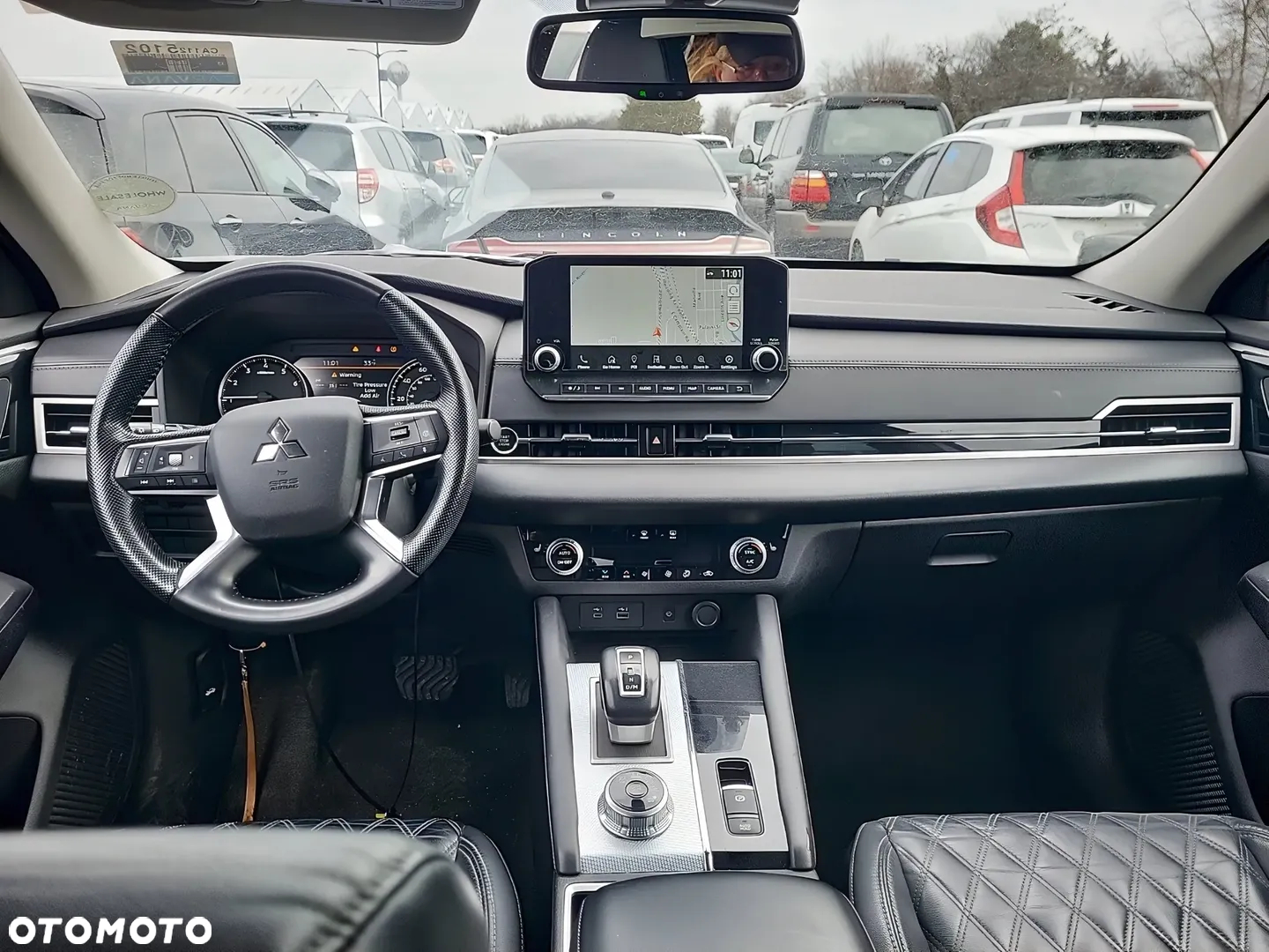 Mitsubishi Outlander - 8