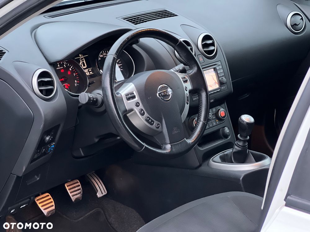 Nissan Qashqai 2.0 tekna - 15