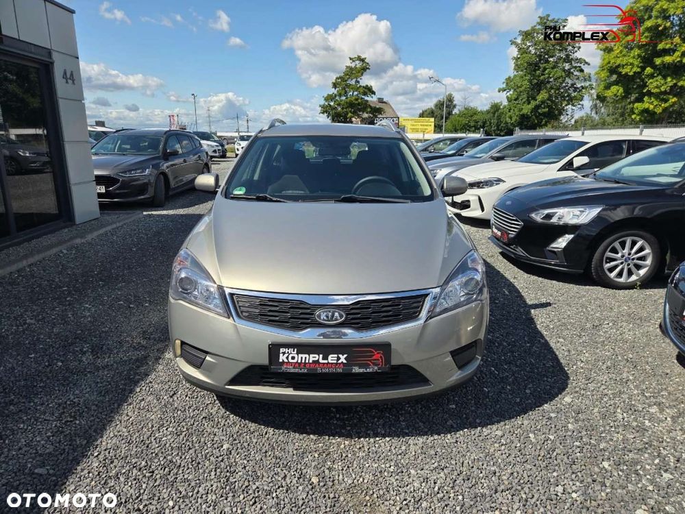 Kia Ceed - 3
