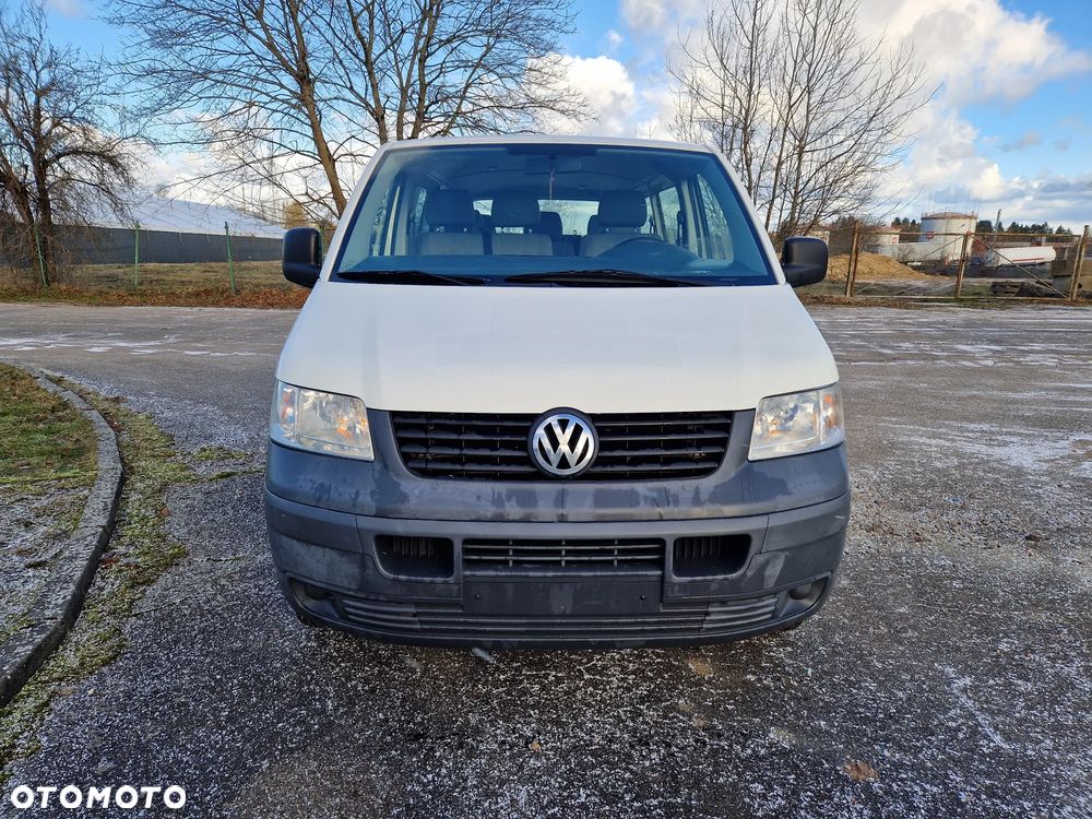 Volkswagen Transporter Shuttle Lang - 3