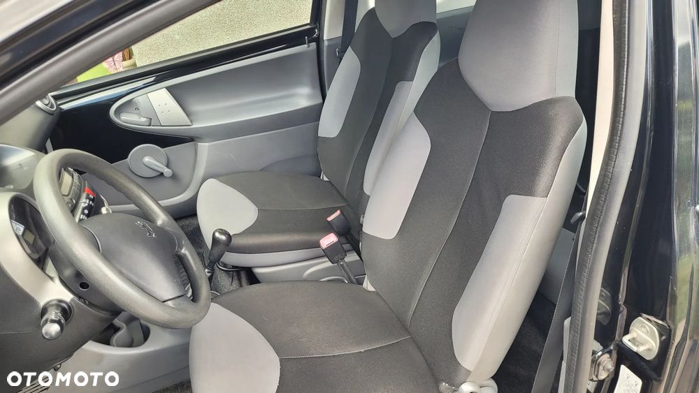 Peugeot 107 1.0 Happy - 11